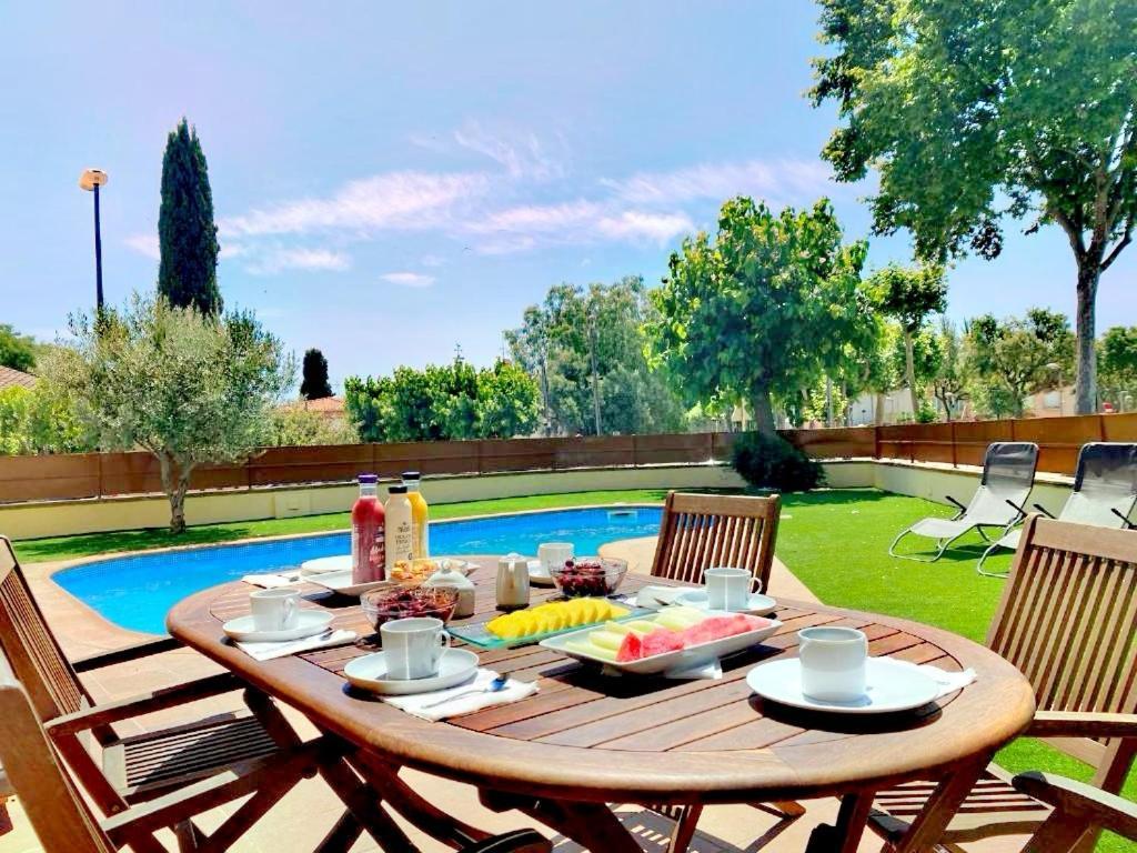 Casa Ylenia Castell-Platja d'Aro Exterior foto